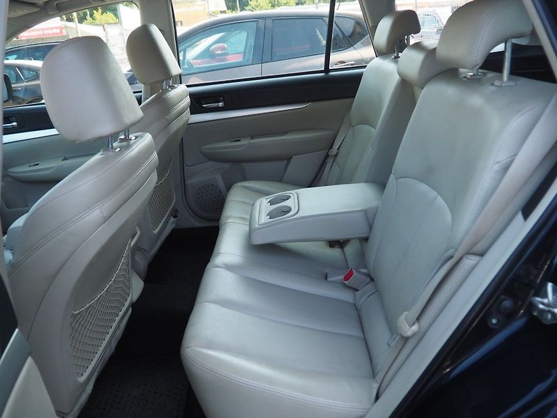 Subaru Outback (2013) 2.0 D 110kW, AWD, AT, Navi - fotka 12 z 39