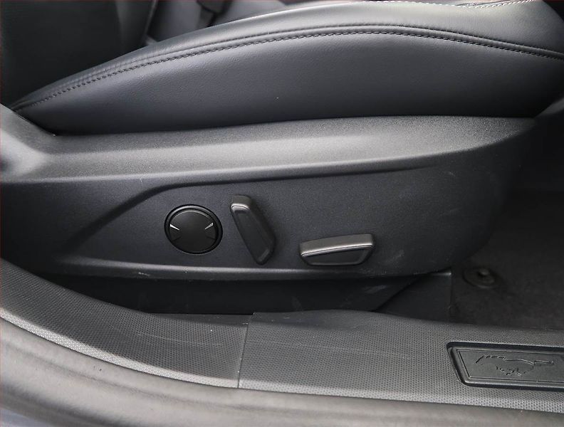 Ford Mustang Mach-E (2021) Standard Range RWD, SoH 95% - fotka 28 z 34