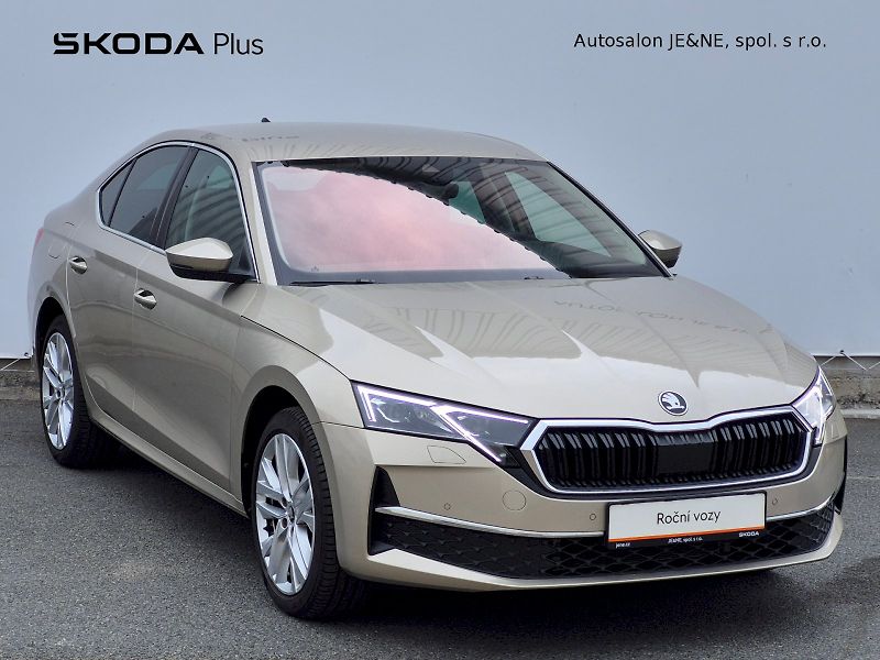 Škoda Octavia (2025) Top Selection 1.5 TSI 110kW MH - fotka 6 z 26