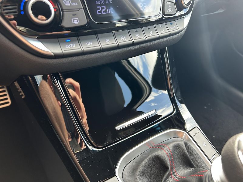 Hyundai i30 1,0 T-GDI GO CZECH N LINE! FL - fotka 28 z 32