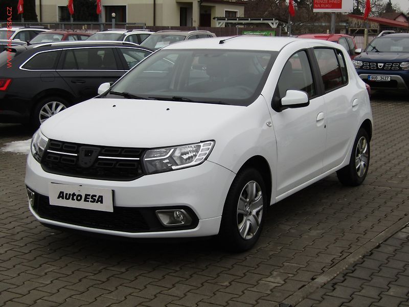 Dacia Sandero (2019) 1.0 SCe, ČR, AC, STK1/28 - fotka 3 z 13
