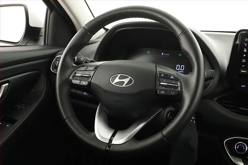 Hyundai i30 (2025) 1.5 DPI, Comfort, Výhř.okno - fotka 12 z 13