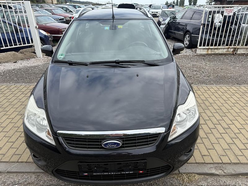Ford Focus (2009) 1.6 td - fotka 4 z 40