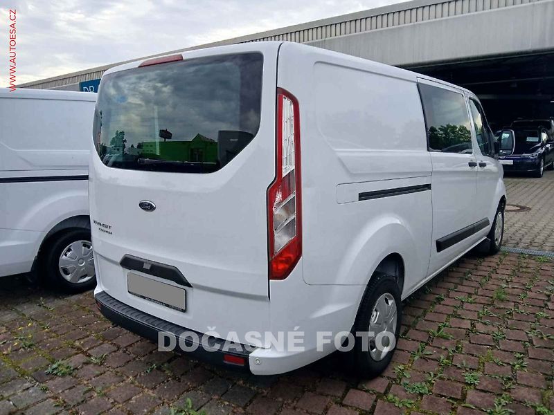 Ford Transit Custom (2022) 2.0TDCi L2 6míst DÍLNA - fotka 3 z 8
