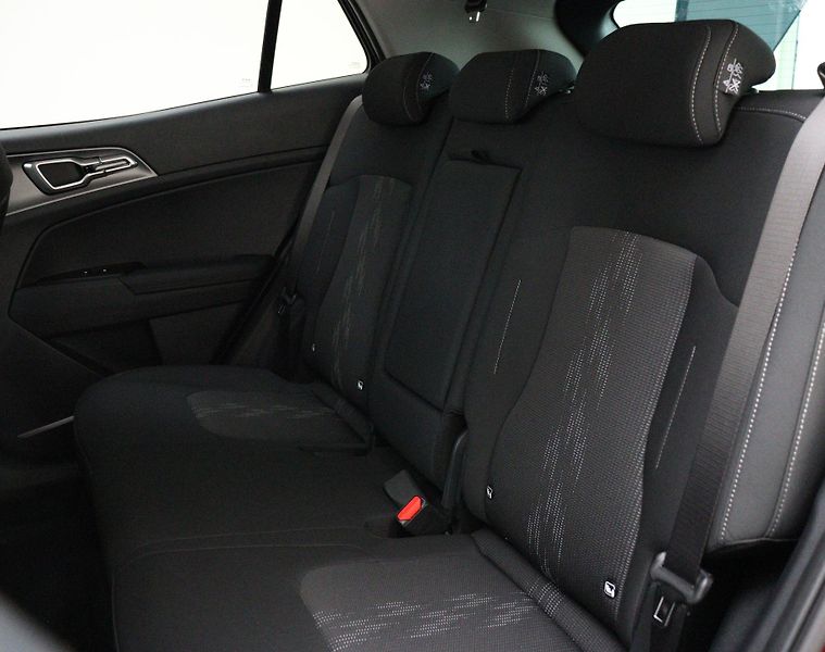 Kia Sportage Exclusive 1.6 T-GDI 4x2 7DCT - fotka 15 z 17
