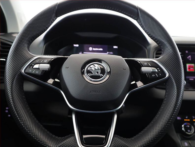 Škoda Karoq (2025) 2.0 TDI, Drive, 4x4 - fotka 8 z 20