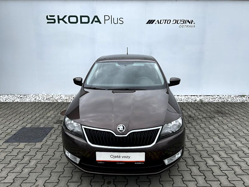 Škoda Rapid (2015) Spaceback 1.2 TSI 81kW MP6 Amb - fotka 4 z 31
