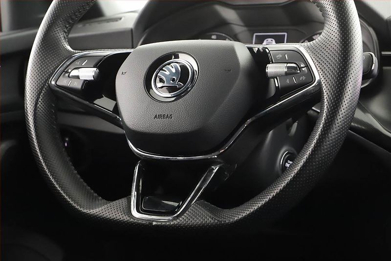 Škoda Scala (2021) 1.5 TSI, Automat, Tempomat - fotka 14 z 15