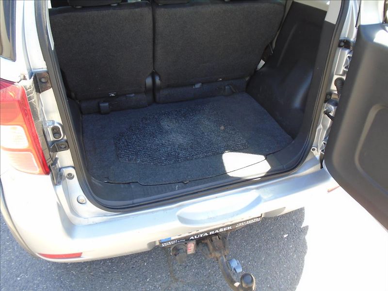 Daihatsu Terios 1,5 4X4 - fotka 13 z 22