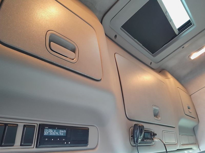 Volvo FH 13 440 Standart Manual tach - fotka 16 z 35