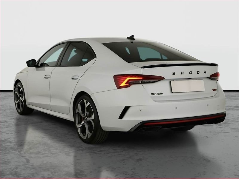 Škoda Octavia (2024) RS 2.0 TSI, RS, Navigace - fotka 4 z 20