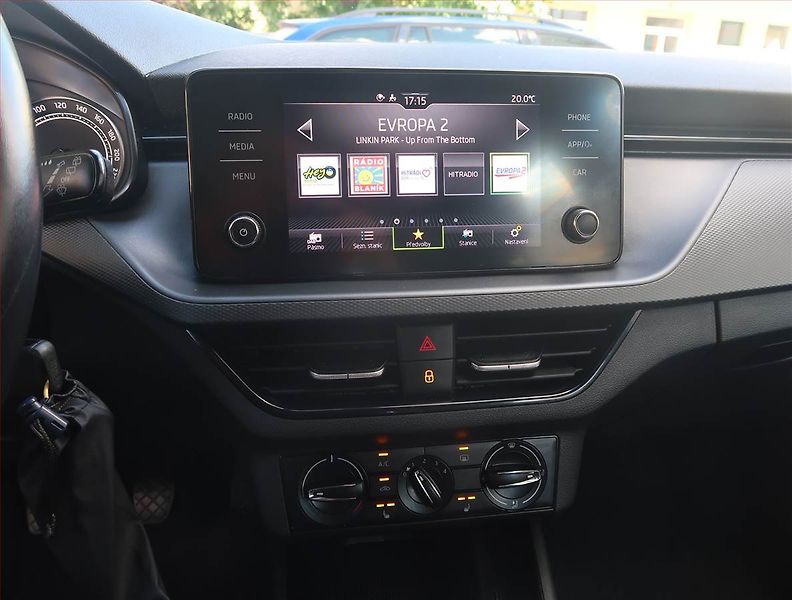 Škoda Kamiq (2022) 1.0 TSI, Serv.kniha, Tempomat - fotka 12 z 19