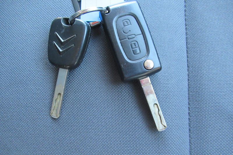 Citroën Berlingo 1.6 HDi KLIMA  SADA KOL - fotka 20 z 20