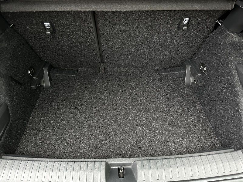 Škoda Kamiq 1.0TSi DSG Monte Carlo 116PS M - fotka 38 z 38