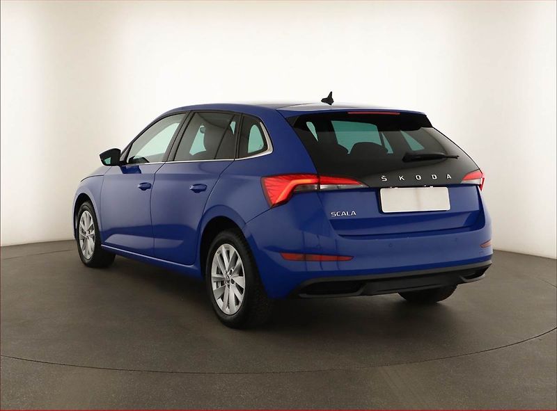 Škoda Scala (2023) Style 1.0 TSI, Automat, ČR - fotka 4 z 14
