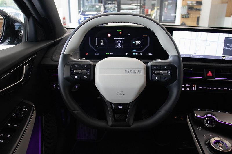 Kia EV6 4x4 GT-LINE 239 kW 84 kWh - fotka 8 z 16