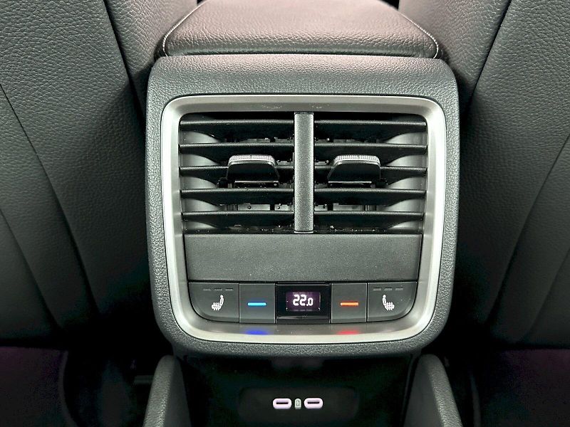 Škoda Octavia (2025) Combi DSG 2.0TDI 110kW Exclusi - fotka 34 z 39