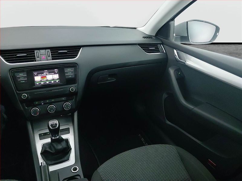 Škoda Octavia (2016) Ambition Plus 1.6 TDI - fotka 8 z 15