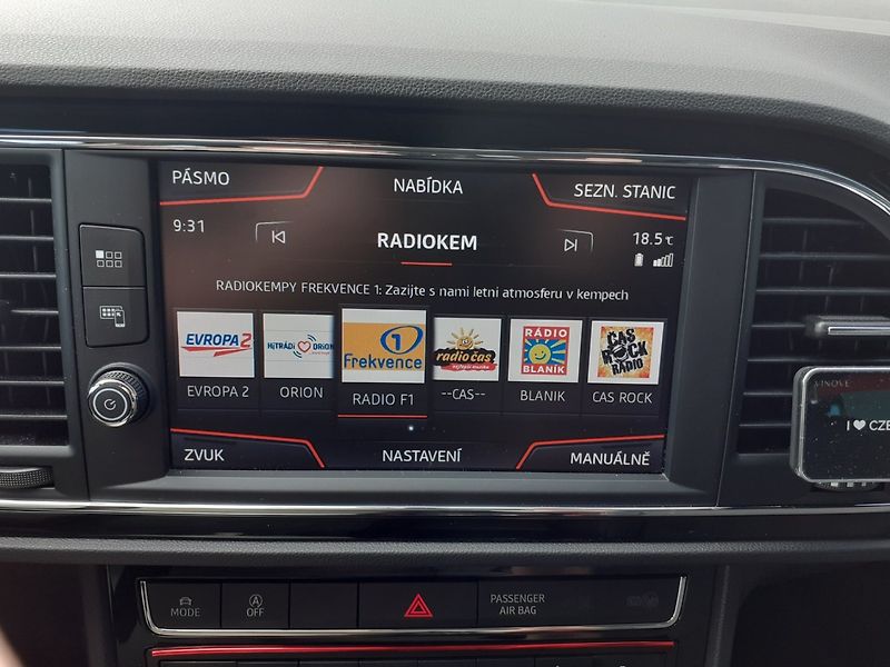 Seat Leon (2018) 1.4 TSi FR 110Kw - fotka 17 z 49