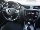 Škoda Octavia (2013) RS 2.0 TSI, Automat - náhled 7