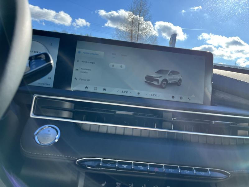 Chery Tiggo 4 HEV (2026) 1,5 HEV UNIQUE DEMO  - fotka 34 z 34