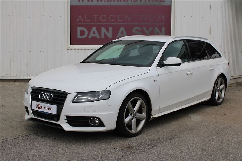 Audi A4 2,0 TDI quattro Avant S-line - fotka 1 z 10