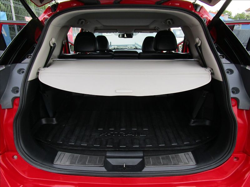 Nissan X-Trail 1.6dCi 96kW 4x4 Tekna, 1.maj. - fotka 55 z 78