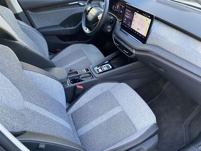 Škoda Octavia (2025) Combi 2.0 TDI DSG Top Selectio - fotka 8 z 37