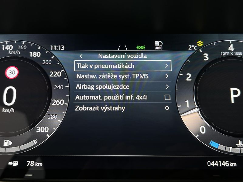 Land Rover Range Rover P530 AUTOBIOGRAPHY AWD AUT CZ - fotka 32 z 66