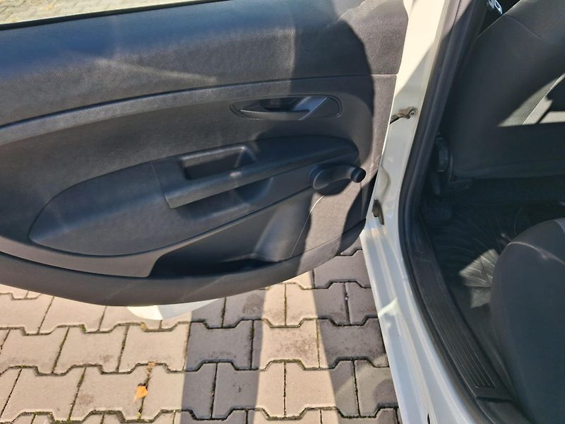 Fiat Punto 1.2 51kW LPG - fotka 19 z 20