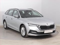 Škoda Octavia (2023) Ambition 2.0 TDI, ČR,1.maj - fotografie inzerátu