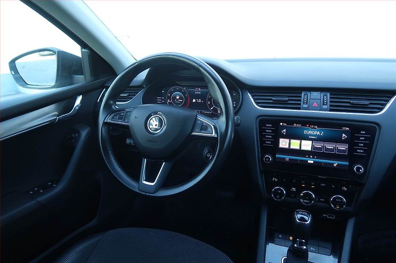 Škoda Octavia (2018) 2.0 TSI, Automat, Kůže, Navi - fotka 7 z 25