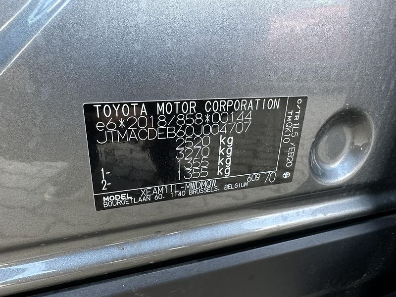 Toyota bZ4X (2026) BZ4X BEV - STYLE 74kWh FWD - fotka 35 z 37
