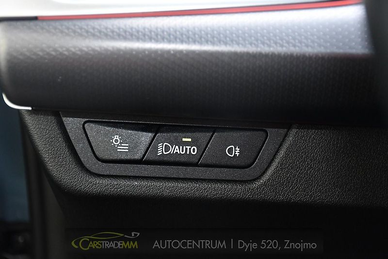 BMW X1 xDrive23d M-SPORT TAŽNÉ ČR - fotka 27 z 58