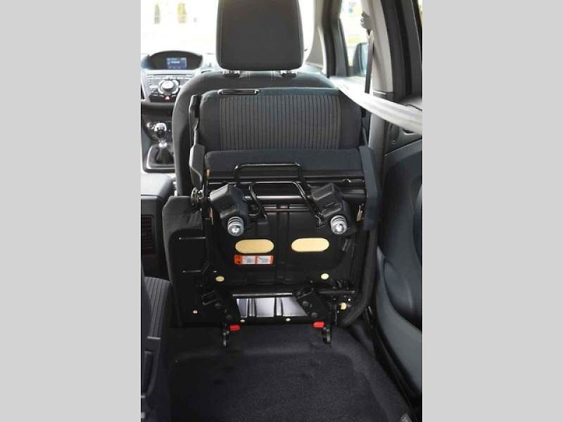 Ford C-Max druhé generace je povedené auto