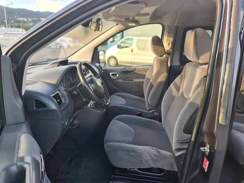 Fiat Scudo (2015) LONG 2.0 120-KW KLIMA OLOMOUC - fotka 39 z 92