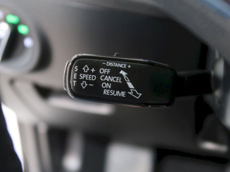 Škoda Superb (2022) STYLE 2.0TSI 140KW - fotka 33 z 39