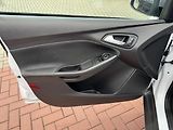 Ford Focus (2016) 1.6i Ti-VCT Klima Winter Paket - náhled 26