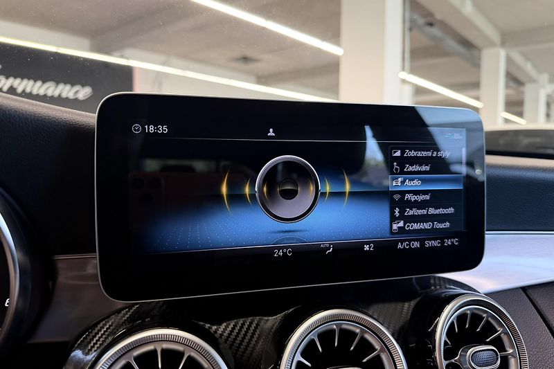 Mercedes-Benz Třídy C (2020) C 220d 4Matic AMG Line - fotka 78 z 81