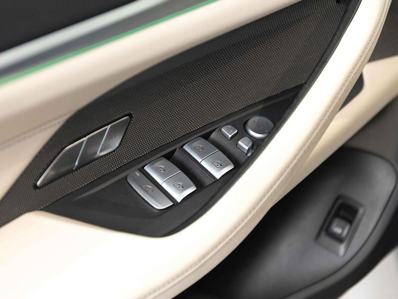 BMW Řada 4 M440i xDrive Gran Coupé - fotka 15 z 22