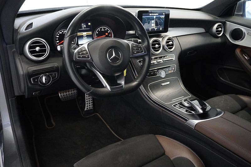 Mercedes-Benz Třídy C C 250 2.0-155 KW EDITION 1 - fotka 12 z 24
