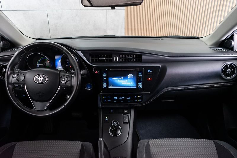 Toyota Auris 1.8 HYBRID*KAMERA*AUT. KLIMA* - fotka 7 z 36