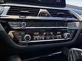 BMW Řada 5 3,0 530d TOURING KOMPLETVÝBAVA - náhled 28