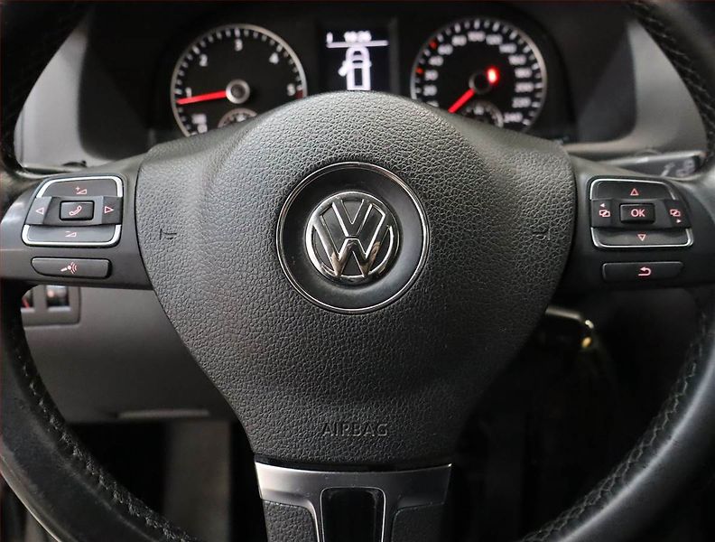 Volkswagen Touran (2011) 2.0 TDI, 7 míst, Serv.kniha - fotka 20 z 22