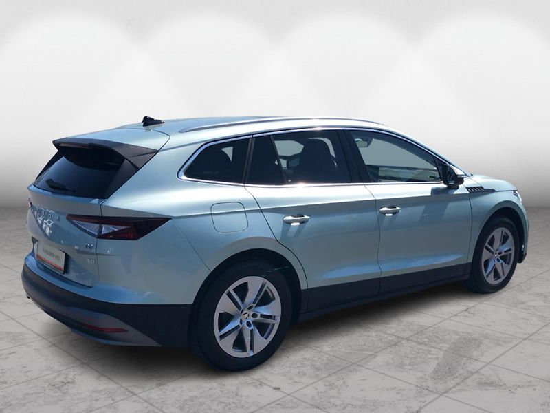 Škoda Enyaq iV 80 150 kW 82 kWh TČ SoH: 90 - fotka 2 z 30