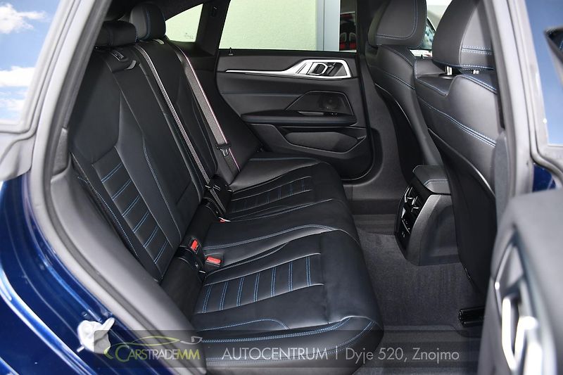 BMW Řada 4 420d xD MSPORT REZERVACE - fotka 19 z 57