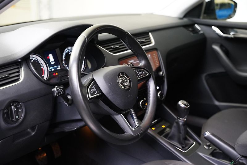 Škoda Octavia - fotka 13 z 26