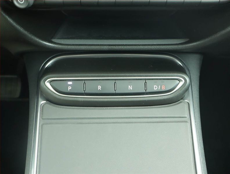 Fiat 600 (2023) (RED) 54 kWh, SoH 95% - fotka 13 z 18