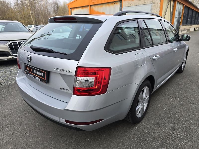 Škoda Octavia 1.6TDi STYLE LED DIGIKLIMA-DPH - fotka 4 z 33