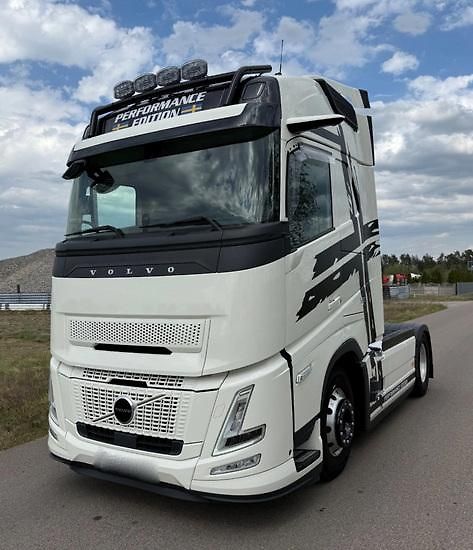 Volvo FH (2024) 500 tahač EURO 6 - fotografie inzerátu